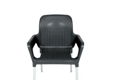 chaise en plastique avec accoudoirs pieds en aluminium diamant
