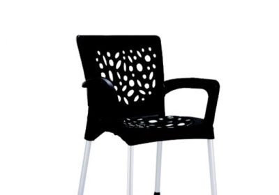 chaise en plastique avec accoudoirs pieds en aluminium galaxy