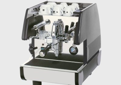 machine a café 1 groupe semi-auto noir pub1esn la pavoni – italie